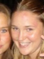 Person who looks like Julia Stiles