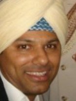 Person who looks like Drew Lachey