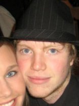 Person who looks like Danny Masterson