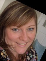 Person who looks like Kirstie Alley