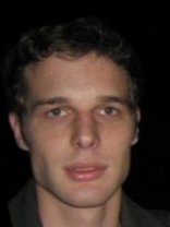 Person who looks like Peter Berg