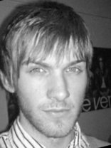 Person who looks like Jason Lewis