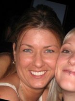 Person who looks like Joey Lauren Adams