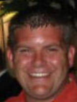 Person who looks like Pierce Brosnan