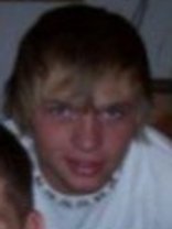 Person who looks like Cole & Dylan Sprouse