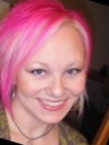 Person who looks like Samantha Mathis