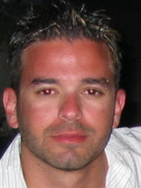 Person who looks like David Charvet