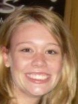 Person who looks like Hilary Duff