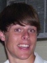 Person who looks like Derek Richardson