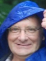 Person who looks like Jerry Springer