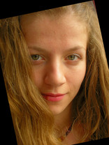 Person who looks like Bijou Phillips