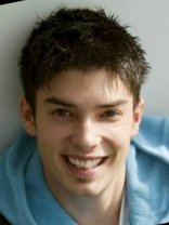 Person who looks like Sean Faris