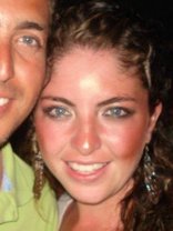 Person who looks like Lindsay Lohan