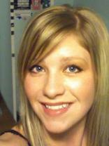 Person who looks like Julie Benz