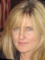 Person who looks like Goldie Hawn