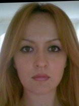 Person who looks like Rose McGowan