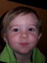 Person who looks like Jonathan Lipnicki