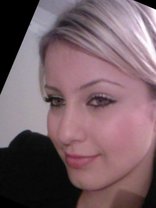 Person who looks like Christina Aguilera