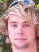 Person who looks like Eric Christian Olsen