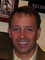 Person who looks like Steve Valentine