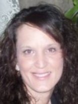 Person who looks like Perrey Reeves