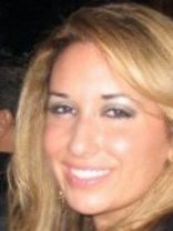 Person who looks like Daisy Fuentes