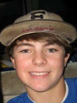 Person who looks like Jesse McCartney