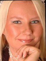 Person who looks like Maggie Rizer