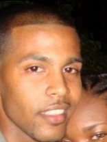 Person who looks like Henry Simmons