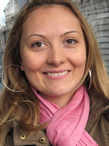 Person who looks like Katie Lohmann