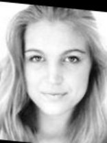 Person who looks like Carolyn Murphy