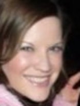 Person who looks like Julie Ann Emery