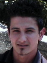 Person who looks like Liev Schreiber