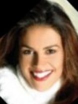 Person who looks like Cindy Crawford