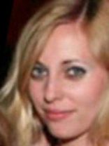 Person who looks like Vanessa Paradis