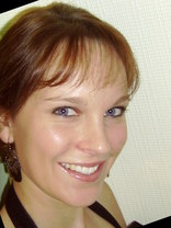 Person who looks like Cara Buono