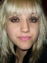 Person who looks like Gwen Stefani