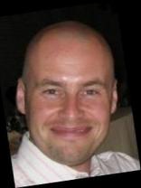 Person who looks like Billy Zane