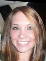 Person who looks like Michelle Trachtenberg