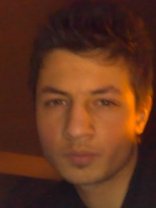 Person who looks like Johnny Pacar