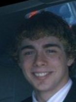 Person who looks like Jonathan Bennett