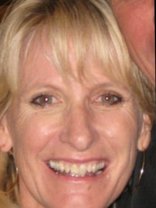 Person who looks like Paula Zahn