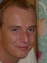 Person who looks like Mark-Paul Gosselaar