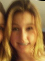 Person who looks like Sarah Carter