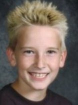 Person who looks like Justin Hartley