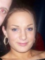 Person who looks like Samantha Mathis