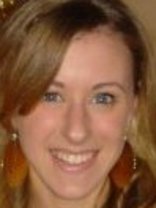 Person who looks like Lacey Chabert