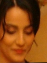 Person who looks like Carrie-Anne Moss