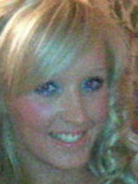 Person who looks like Christina Aguilera