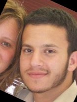 Person who looks like Gael García Bernal